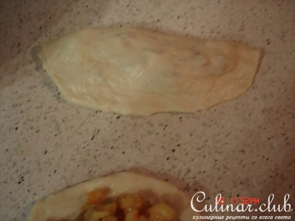 Лепешки с креветками и соусом