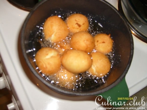 Колобки с корицей.