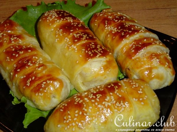 Слоечки с ветчиной и сыром