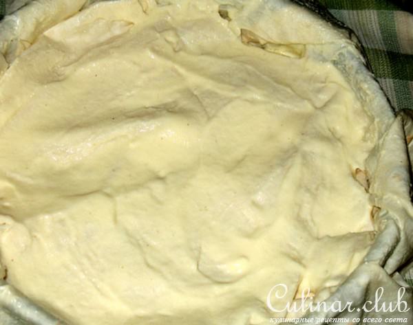 Пирог с курагой и творогом из турецкого теста Юфка