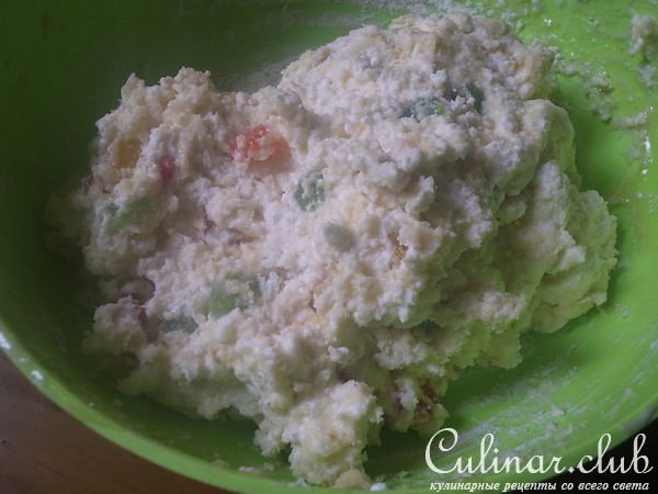 Медовые сырники с цукатами