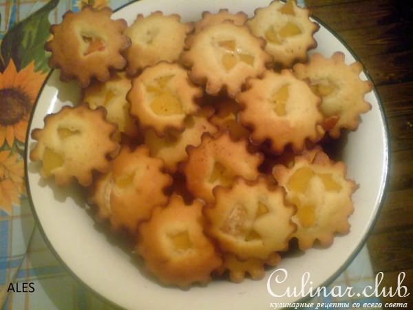 Творожные кексы с фруктами