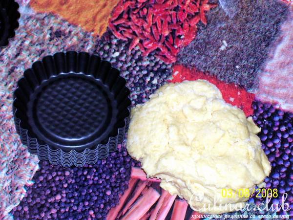 Пирожные "Корзиночки" с крыжовником, сливками и творогом