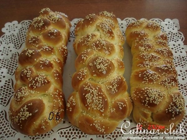 Медовая хала из 6 жгутиков