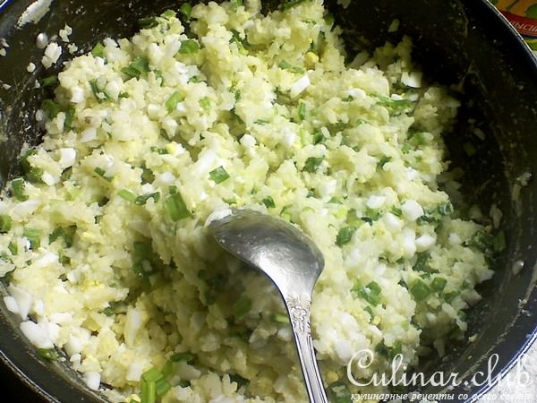 "ПИРОГИ С РИСОМ,ЯЙЦОМ И ЗЕЛЁНЫМ ЛУКОМ"