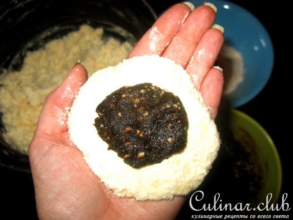 Сырники с начинкой (чернослив + орешки)