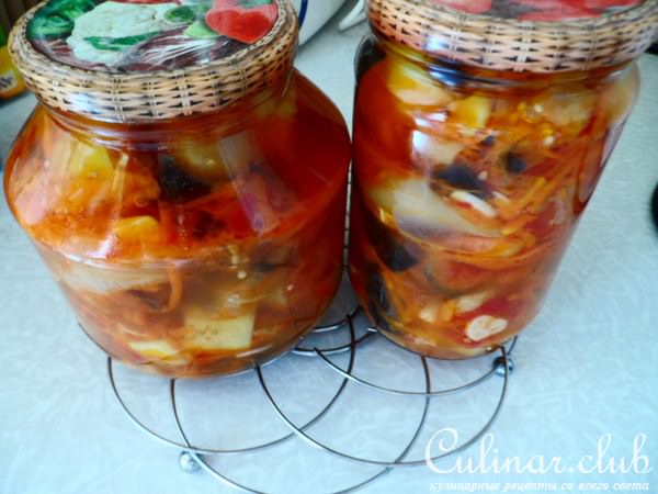 Салат на зиму из кабачков и баклажан(готовила в мультиварке)