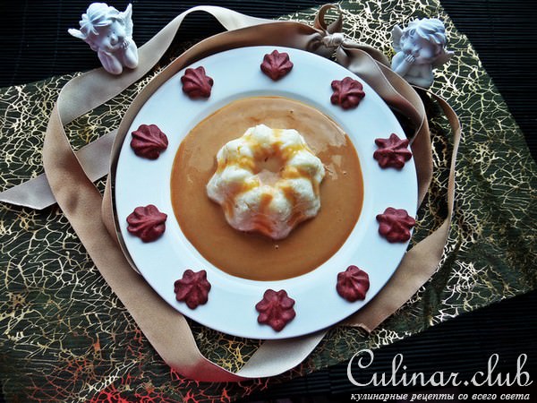 Рисовый пудинг с карамельным соусом